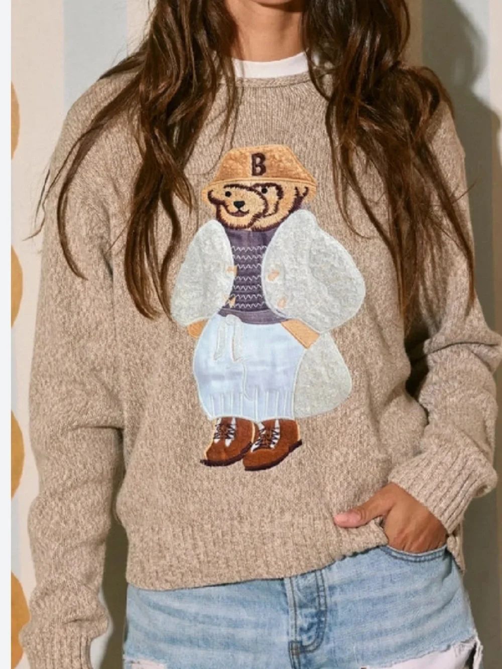 Bucket List Vermont Bear Sweater
FF23